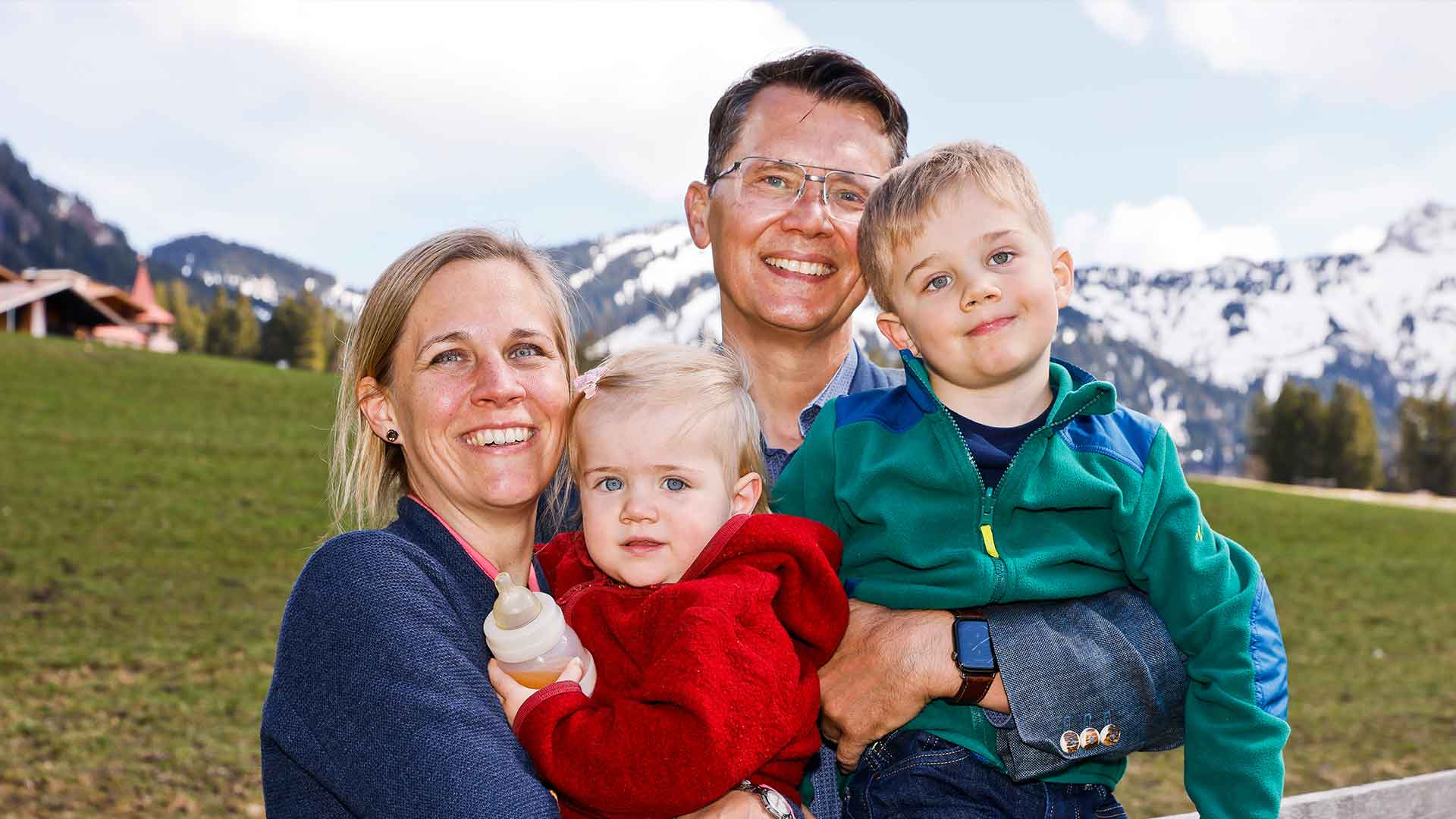 Familie_April22_1920x1080_kl